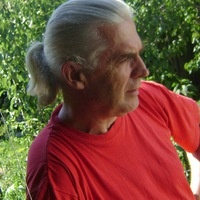 Юрий Сухинин