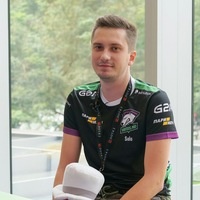 Геннадий Островский