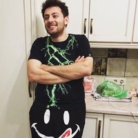 Арам Назаров