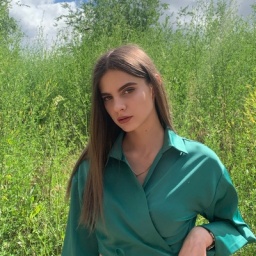 Милана Олейникова